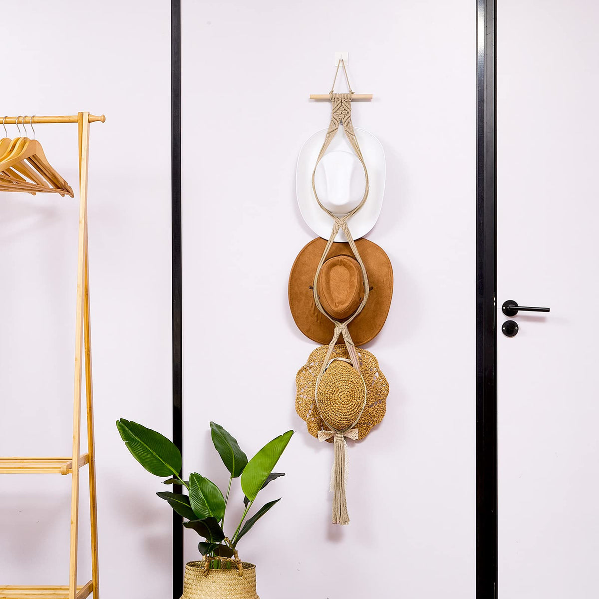 Yulejo Macrame Hat Hangers Boho Hat Rack for Wall Western Cowboy Hanging Organizer for Door Wall Room Bedroom